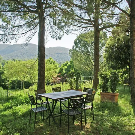 Cosy In With Private Terrace Mantignana